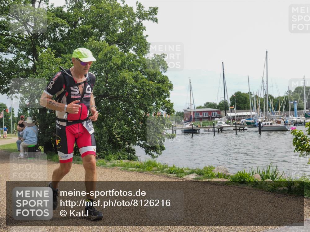 22.06.2025 - Viking Triathlon KatJ http://msf.ph/oto/8126216 22.06.2025 13:45:47 Laufen 493 meine-sportfotos.de