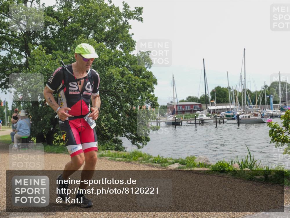 22.06.2025 - Viking Triathlon KatJ http://msf.ph/oto/8126221 22.06.2025 13:45:48 Laufen 221, 493 meine-sportfotos.de