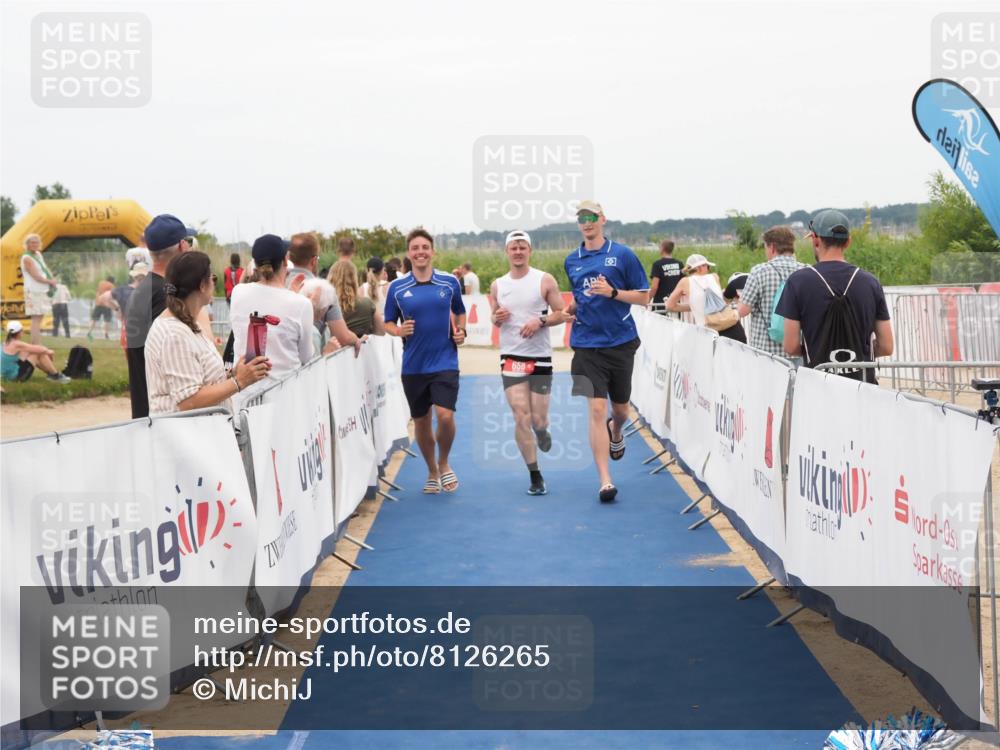 22.06.2025 - Viking Triathlon MichiJ http://msf.ph/oto/8126265 22.06.2025 15:22:54 Ziel 658 meine-sportfotos.de