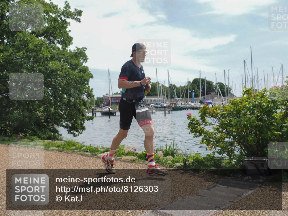 22.06.2025 - Viking Triathlon KatJ http://msf.ph/oto/8126303 22.06.2025 13:09:11 Laufen 438, 522 meine-sportfotos.de