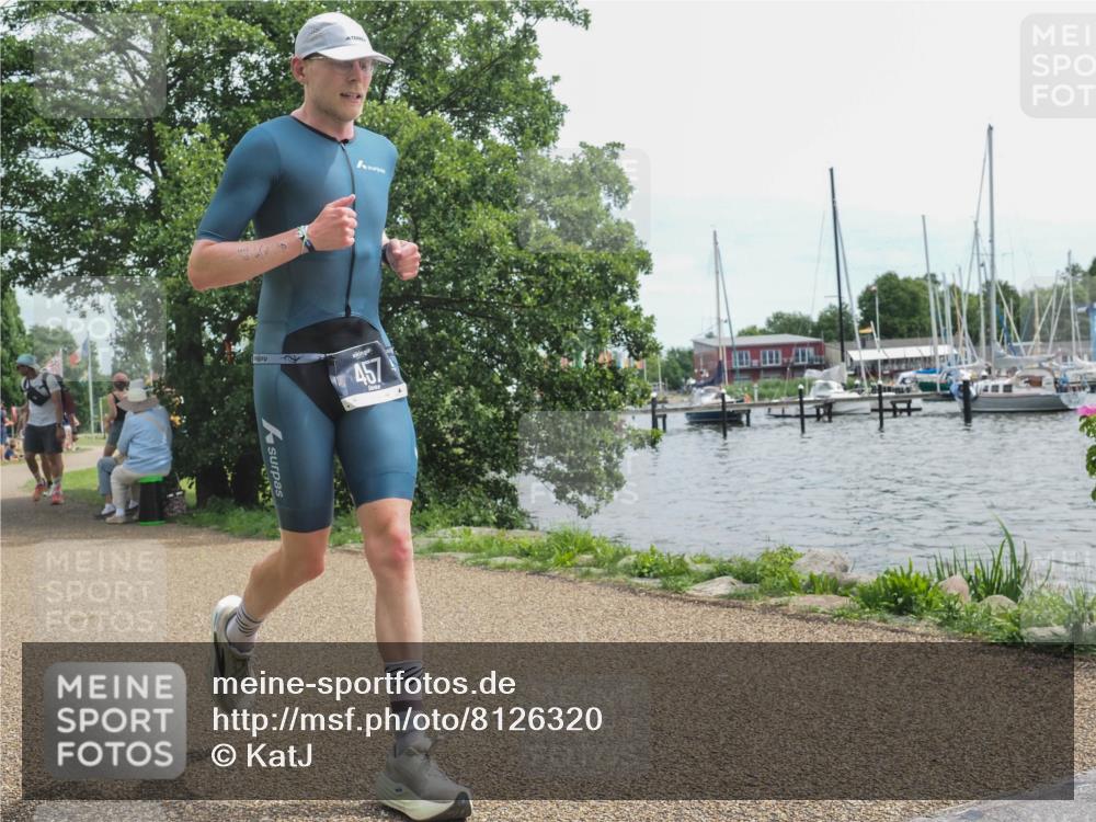 22.06.2025 - Viking Triathlon KatJ http://msf.ph/oto/8126320 22.06.2025 13:46:17 Laufen 457 meine-sportfotos.de
