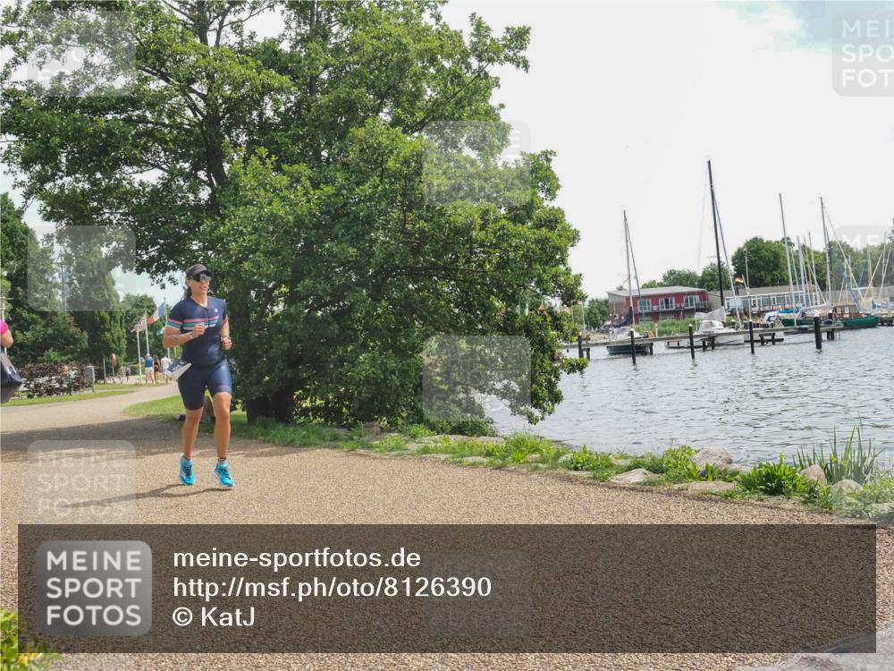22.06.2025 - Viking Triathlon KatJ http://msf.ph/oto/8126390 22.06.2025 13:09:23 Laufen 301 meine-sportfotos.de