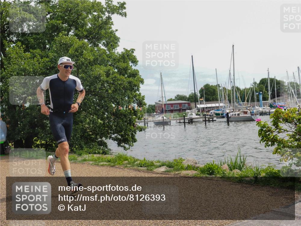 22.06.2025 - Viking Triathlon KatJ http://msf.ph/oto/8126393 22.06.2025 13:46:29 Laufen 42 meine-sportfotos.de