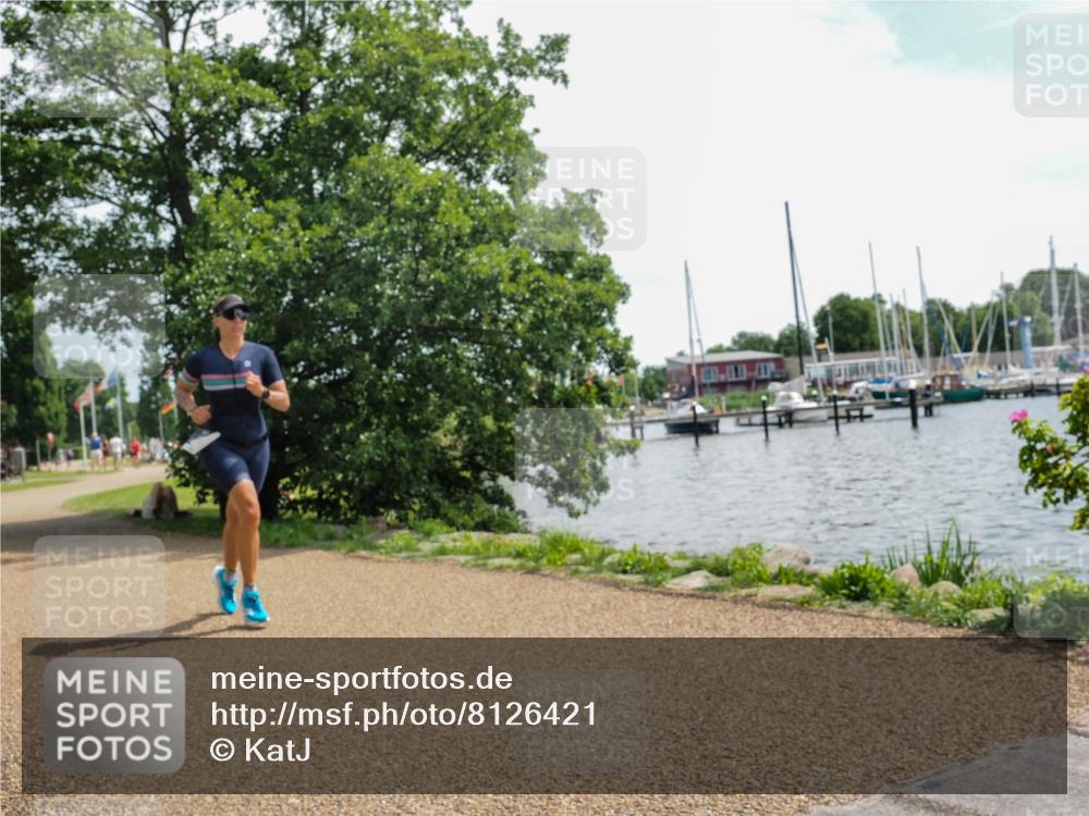 22.06.2025 - Viking Triathlon KatJ http://msf.ph/oto/8126421 22.06.2025 13:09:23 Laufen 301 meine-sportfotos.de