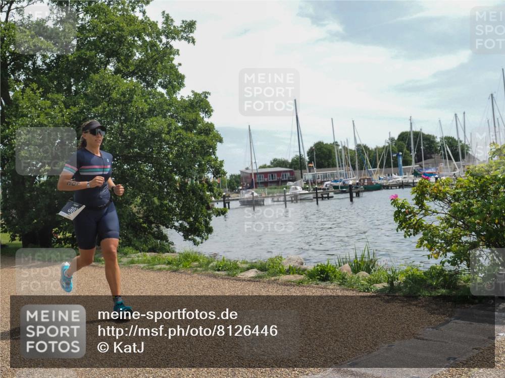 22.06.2025 - Viking Triathlon KatJ http://msf.ph/oto/8126446 22.06.2025 13:09:24 Laufen 301 meine-sportfotos.de