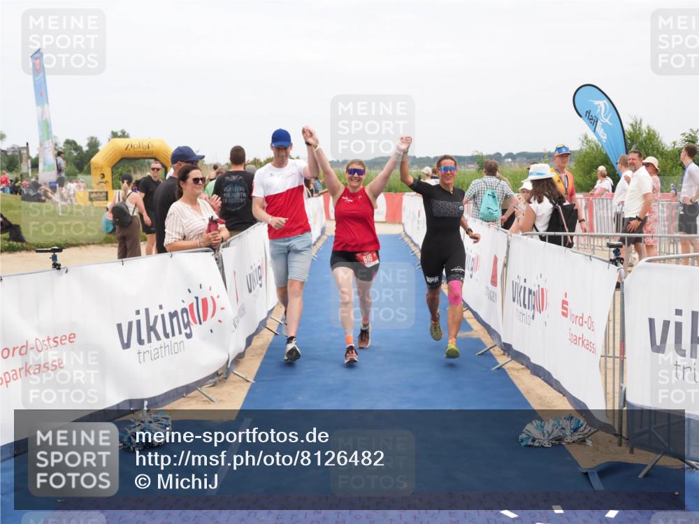 22.06.2025 - Viking Triathlon MichiJ http://msf.ph/oto/8126482 22.06.2025 15:18:08 Ziel 616 meine-sportfotos.de