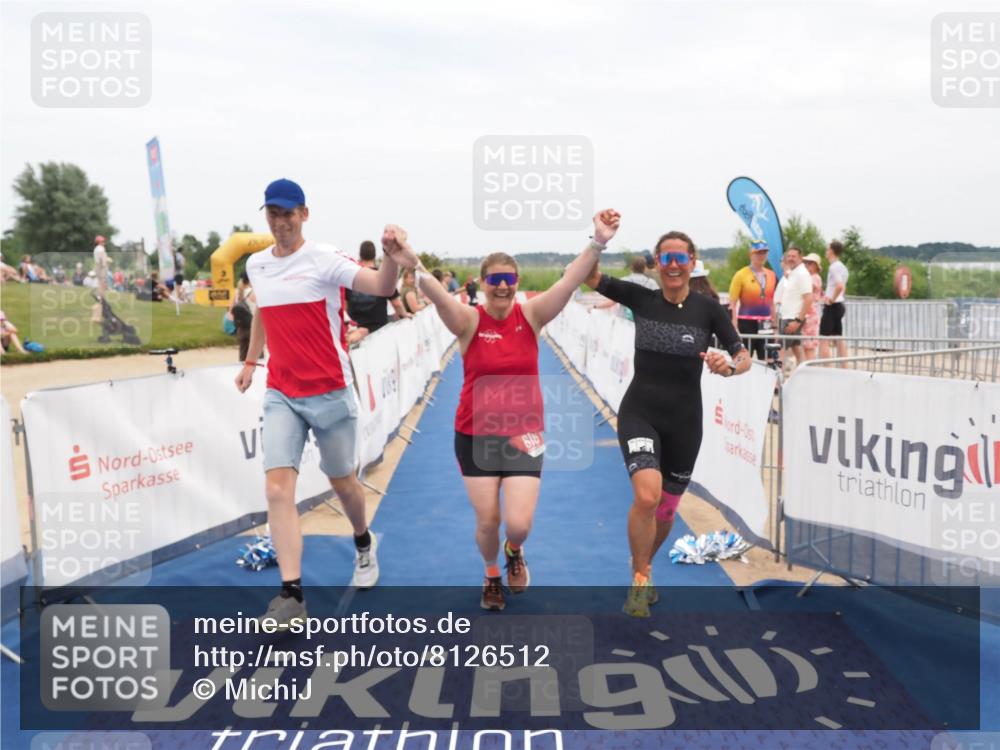 22.06.2025 - Viking Triathlon MichiJ http://msf.ph/oto/8126512 22.06.2025 15:18:09 Ziel 616 meine-sportfotos.de