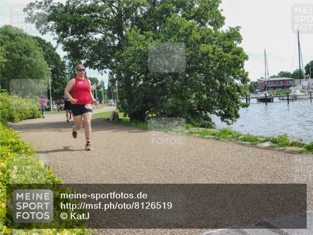 22.06.2025 - Viking Triathlon KatJ http://msf.ph/oto/8126519 22.06.2025 13:09:43 Laufen 12, 616 meine-sportfotos.de
