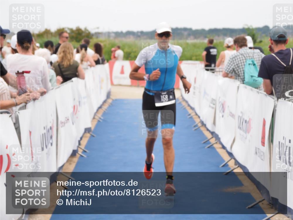 22.06.2025 - Viking Triathlon MichiJ http://msf.ph/oto/8126523 22.06.2025 15:23:18 Ziel 158, 397 meine-sportfotos.de