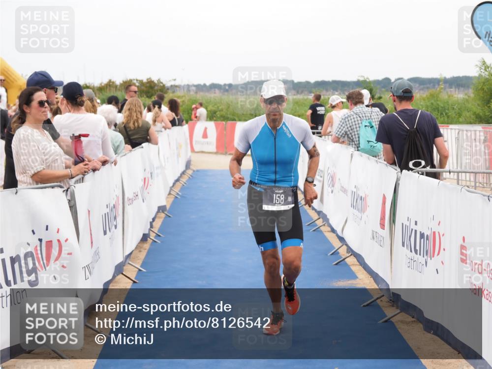 22.06.2025 - Viking Triathlon MichiJ http://msf.ph/oto/8126542 22.06.2025 15:23:18 Ziel 158, 397 meine-sportfotos.de