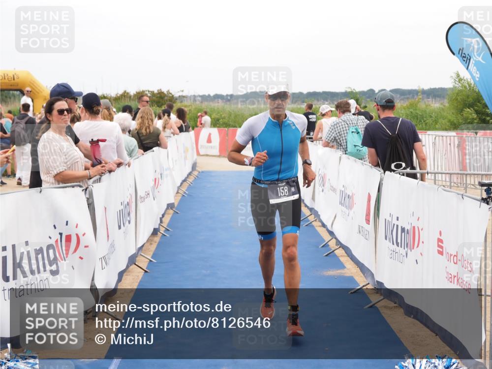 22.06.2025 - Viking Triathlon MichiJ http://msf.ph/oto/8126546 22.06.2025 15:23:19 Ziel 158, 397 meine-sportfotos.de