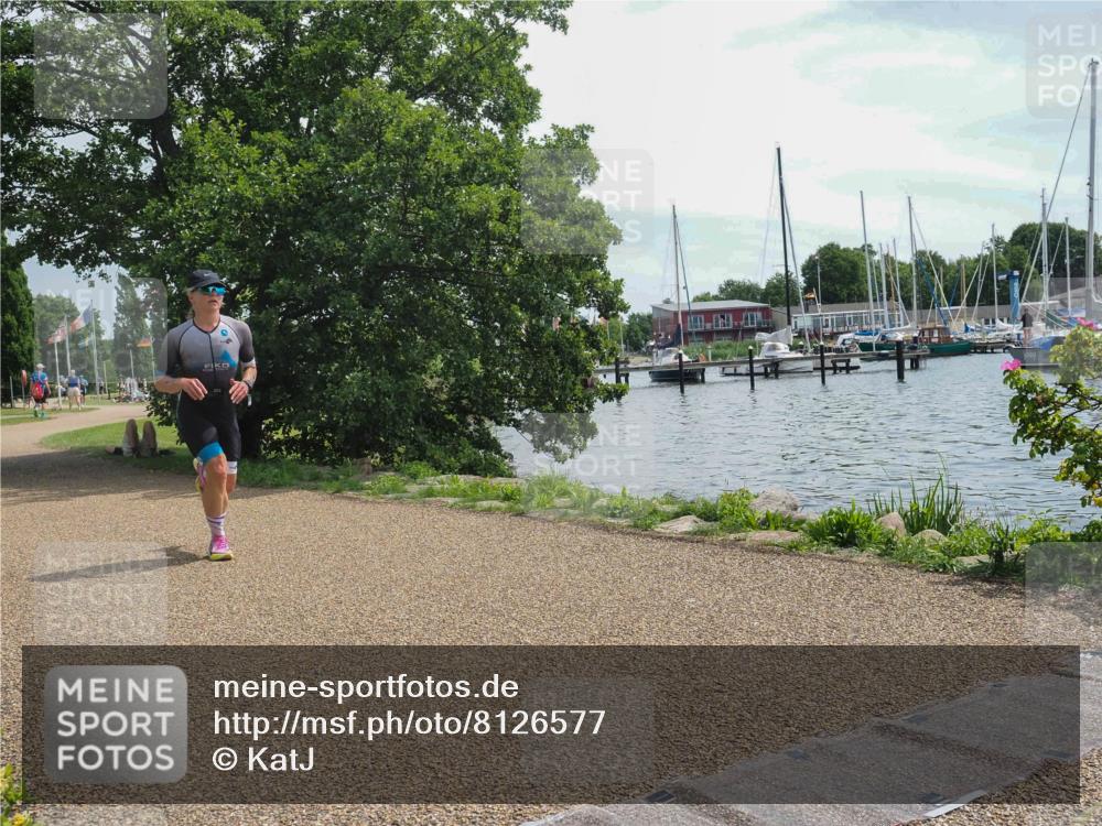 22.06.2025 - Viking Triathlon KatJ http://msf.ph/oto/8126577 22.06.2025 13:09:45 Laufen 12, 616 meine-sportfotos.de