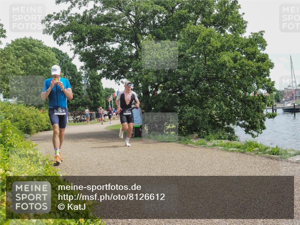 22.06.2025 - Viking Triathlon KatJ http://msf.ph/oto/8126612 22.06.2025 13:47:17 Laufen 216, 224 meine-sportfotos.de