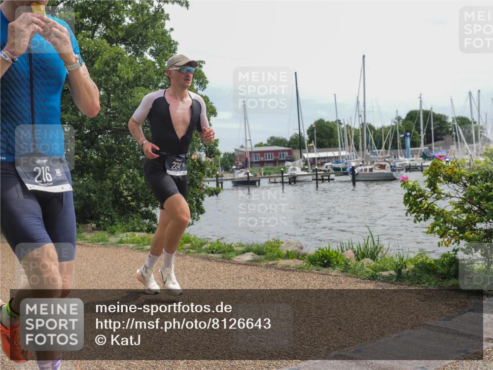 22.06.2025 - Viking Triathlon KatJ http://msf.ph/oto/8126643 22.06.2025 13:47:18 Laufen 216, 224 meine-sportfotos.de