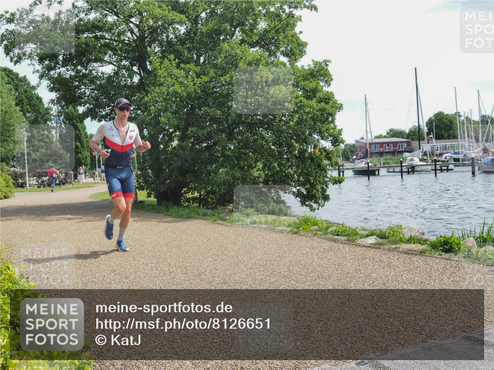 22.06.2025 - Viking Triathlon KatJ http://msf.ph/oto/8126651 22.06.2025 13:09:51 Laufen 196 meine-sportfotos.de