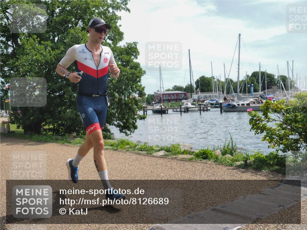 22.06.2025 - Viking Triathlon KatJ http://msf.ph/oto/8126689 22.06.2025 13:09:52 Laufen 196 meine-sportfotos.de
