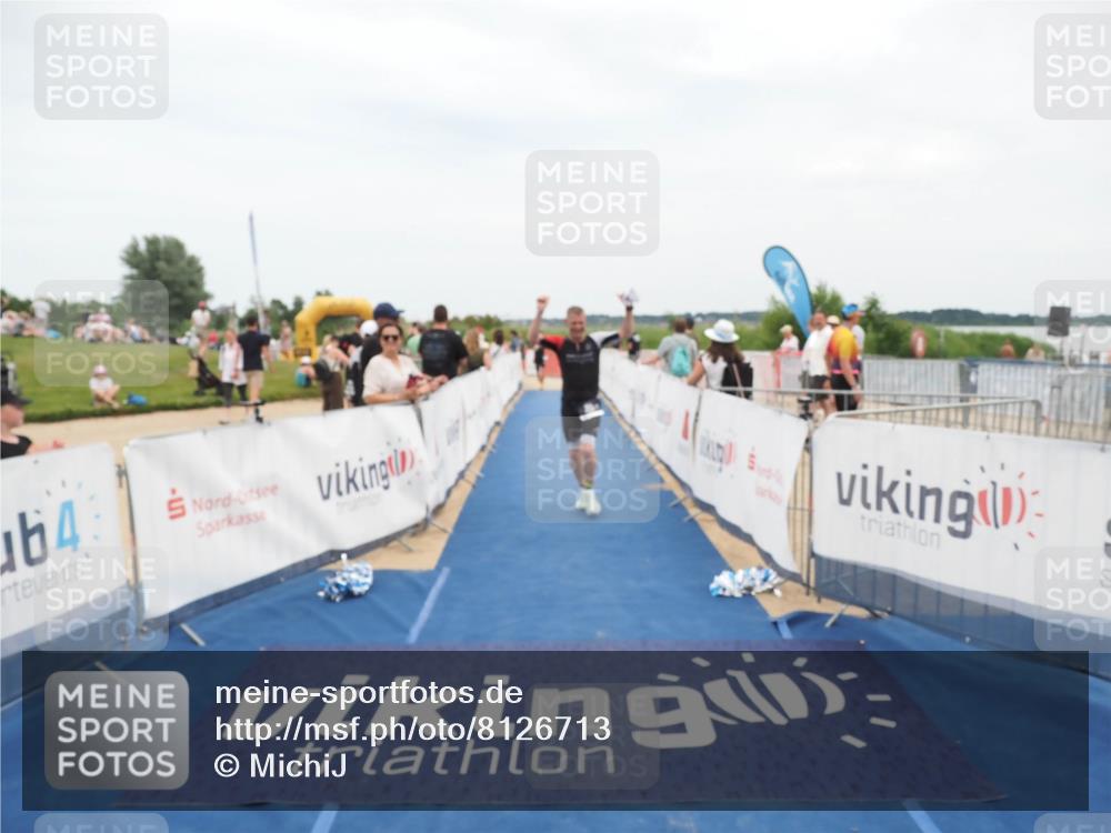 22.06.2025 - Viking Triathlon MichiJ http://msf.ph/oto/8126713 22.06.2025 15:18:20 Ziel 164, 235, 300 meine-sportfotos.de