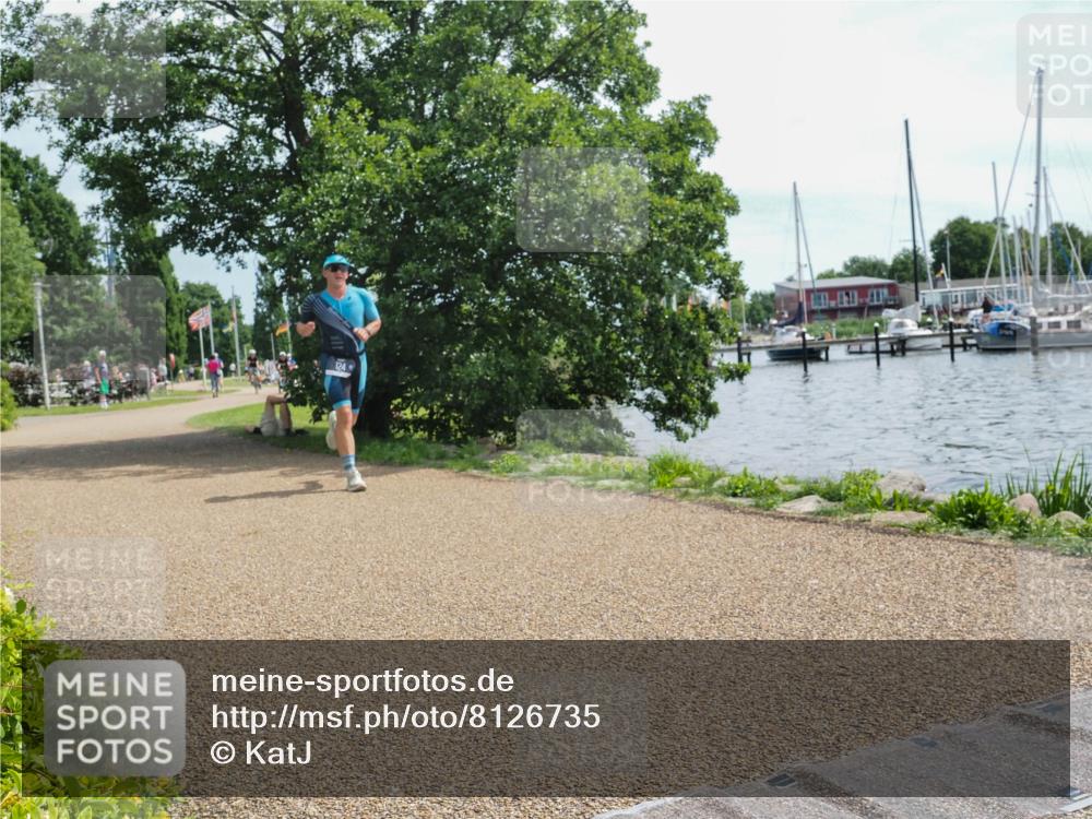22.06.2025 - Viking Triathlon KatJ http://msf.ph/oto/8126735 22.06.2025 13:10:03 Laufen 124 meine-sportfotos.de