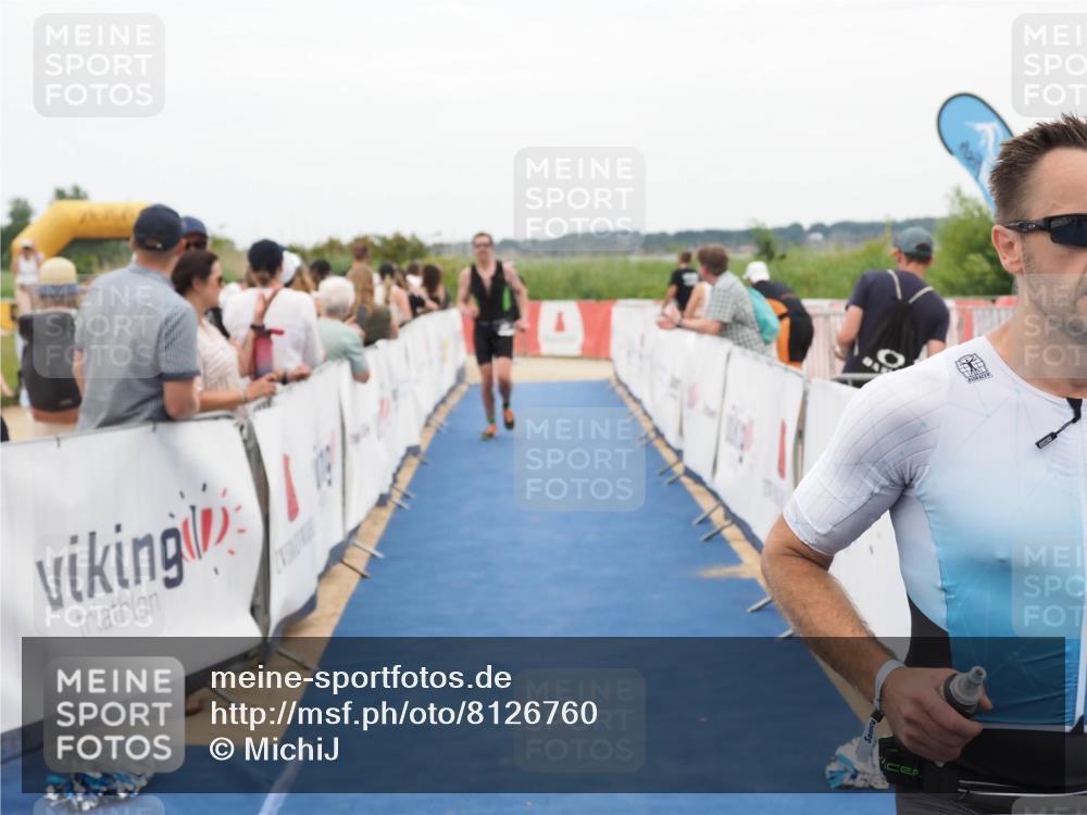 22.06.2025 - Viking Triathlon MichiJ http://msf.ph/oto/8126760 22.06.2025 15:24:07 Ziel 366, 540 meine-sportfotos.de
