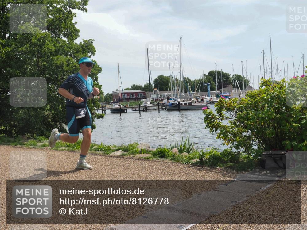 22.06.2025 - Viking Triathlon KatJ http://msf.ph/oto/8126778 22.06.2025 13:10:05 Laufen 124 meine-sportfotos.de