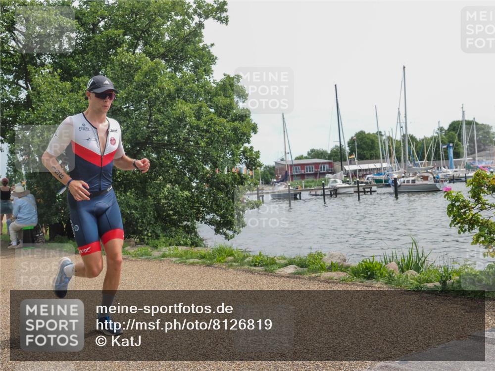 22.06.2025 - Viking Triathlon KatJ http://msf.ph/oto/8126819 22.06.2025 13:47:38 Laufen 196, 301 meine-sportfotos.de