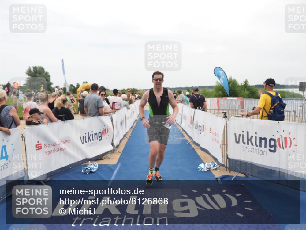 22.06.2025 - Viking Triathlon MichiJ http://msf.ph/oto/8126868 22.06.2025 15:24:10 Ziel 366, 540 meine-sportfotos.de
