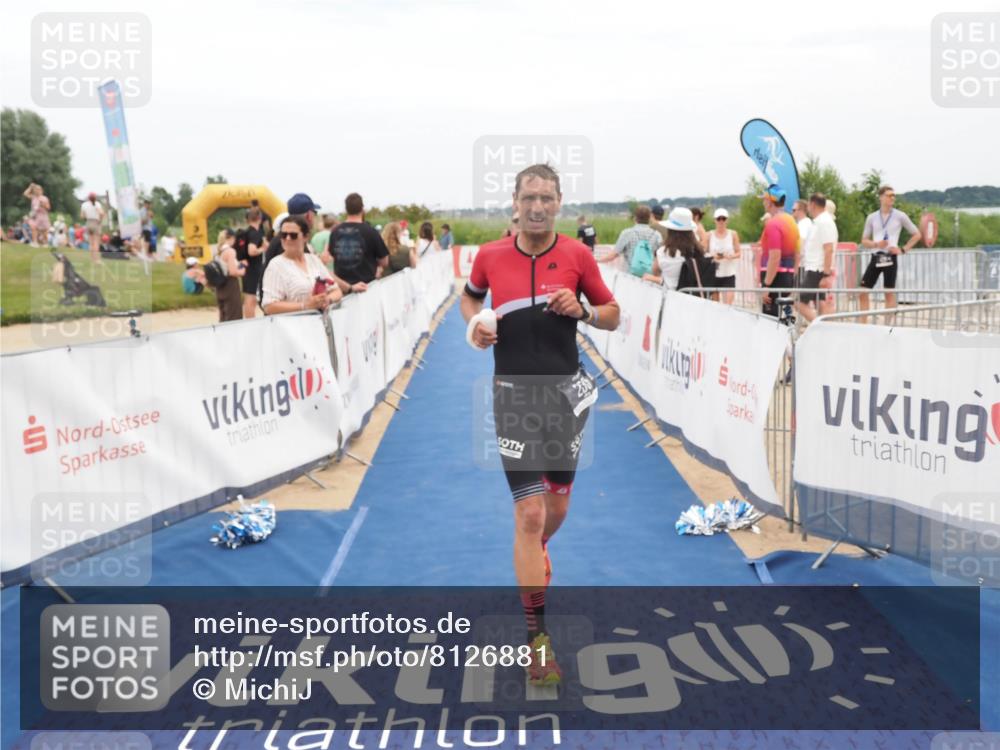 22.06.2025 - Viking Triathlon MichiJ http://msf.ph/oto/8126881 22.06.2025 15:18:26 Ziel 235, 247 meine-sportfotos.de