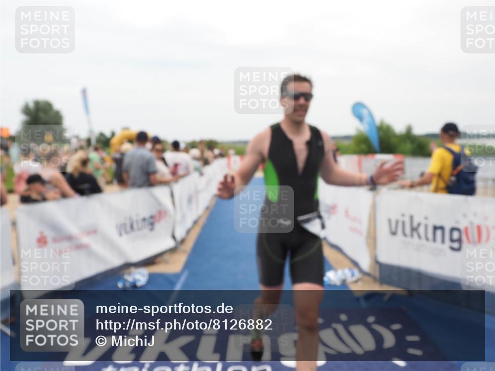 22.06.2025 - Viking Triathlon MichiJ http://msf.ph/oto/8126882 22.06.2025 15:24:10 Ziel 366, 540 meine-sportfotos.de