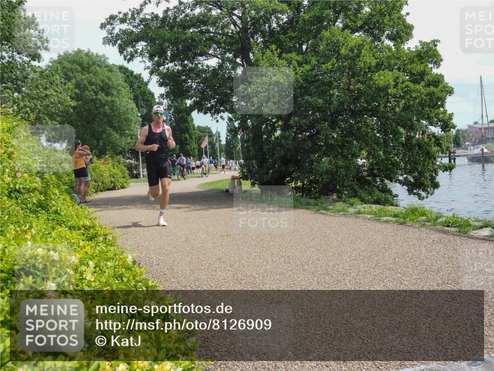 22.06.2025 - Viking Triathlon KatJ http://msf.ph/oto/8126909 22.06.2025 13:10:56 Laufen 661 meine-sportfotos.de