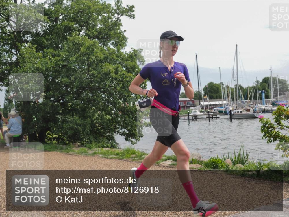 22.06.2025 - Viking Triathlon KatJ http://msf.ph/oto/8126918 22.06.2025 13:48:09 Laufen 273, 299 meine-sportfotos.de
