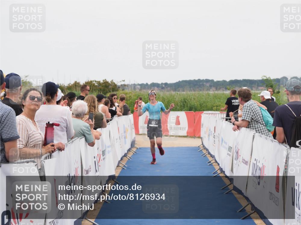 22.06.2025 - Viking Triathlon MichiJ http://msf.ph/oto/8126934 22.06.2025 15:24:15 Ziel 495 meine-sportfotos.de