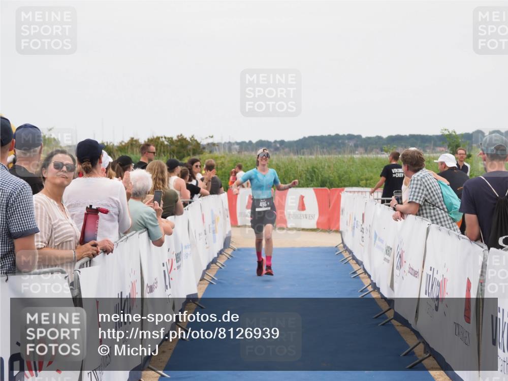 22.06.2025 - Viking Triathlon MichiJ http://msf.ph/oto/8126939 22.06.2025 15:24:15 Ziel 495 meine-sportfotos.de