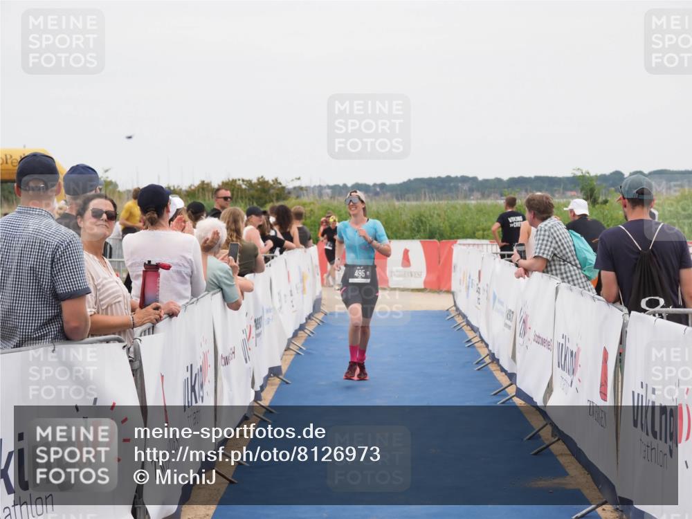 22.06.2025 - Viking Triathlon MichiJ http://msf.ph/oto/8126973 22.06.2025 15:24:16 Ziel 495 meine-sportfotos.de
