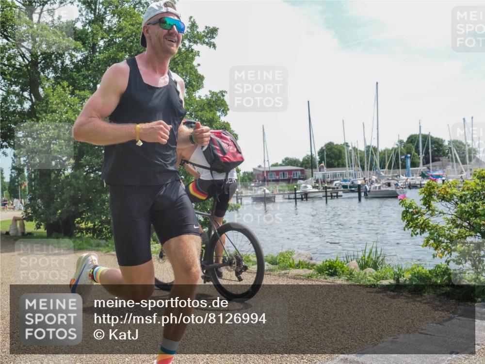 22.06.2025 - Viking Triathlon KatJ http://msf.ph/oto/8126994 22.06.2025 13:10:58 Laufen 661 meine-sportfotos.de