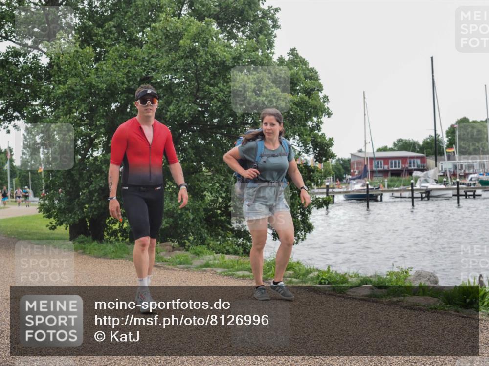 22.06.2025 - Viking Triathlon KatJ http://msf.ph/oto/8126996 22.06.2025 15:30:59 Laufen 106 meine-sportfotos.de