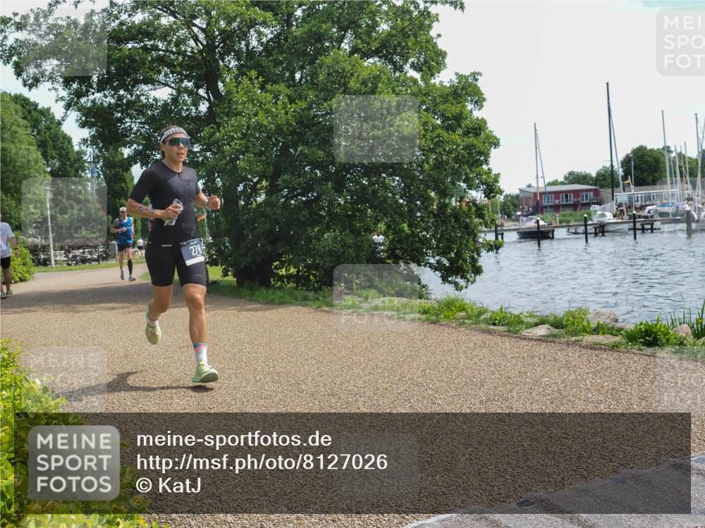 22.06.2025 - Viking Triathlon KatJ http://msf.ph/oto/8127026 22.06.2025 13:11:14 Laufen 135, 278 meine-sportfotos.de