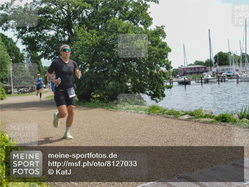 22.06.2025 - Viking Triathlon KatJ http://msf.ph/oto/8127033 22.06.2025 13:11:14 Laufen 135, 278 meine-sportfotos.de
