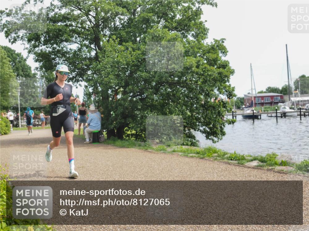 22.06.2025 - Viking Triathlon KatJ http://msf.ph/oto/8127065 22.06.2025 13:48:29 Laufen 149 meine-sportfotos.de