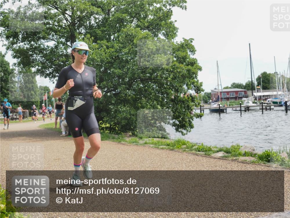 22.06.2025 - Viking Triathlon KatJ http://msf.ph/oto/8127069 22.06.2025 13:48:30 Laufen 149 meine-sportfotos.de