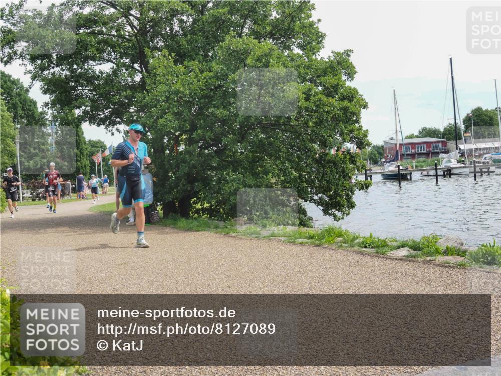 22.06.2025 - Viking Triathlon KatJ http://msf.ph/oto/8127089 22.06.2025 13:48:34 Laufen 124 meine-sportfotos.de