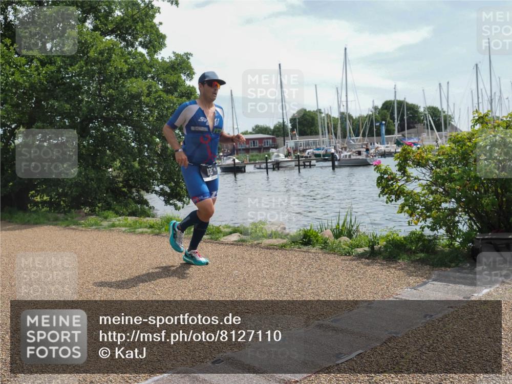 22.06.2025 - Viking Triathlon KatJ http://msf.ph/oto/8127110 22.06.2025 13:11:16 Laufen 135, 278, 611 meine-sportfotos.de