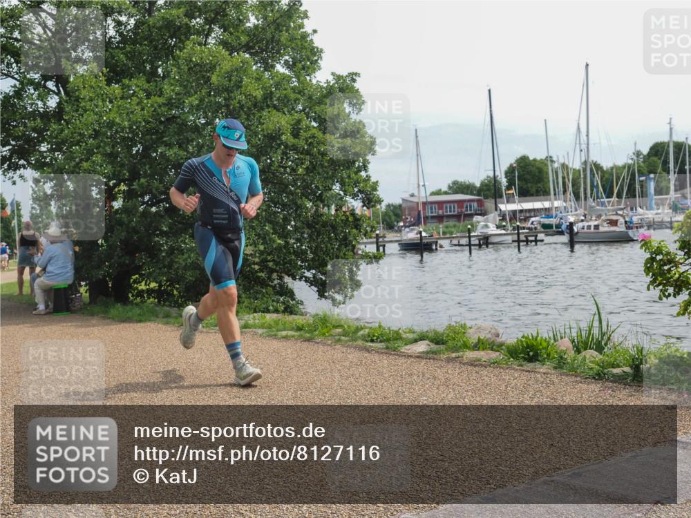 22.06.2025 - Viking Triathlon KatJ http://msf.ph/oto/8127116 22.06.2025 13:48:35 Laufen 124 meine-sportfotos.de