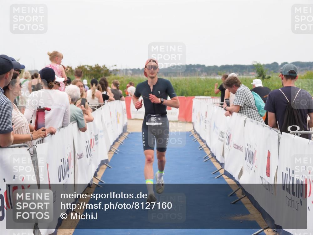 22.06.2025 - Viking Triathlon MichiJ http://msf.ph/oto/8127160 22.06.2025 15:24:25 Ziel 185 meine-sportfotos.de