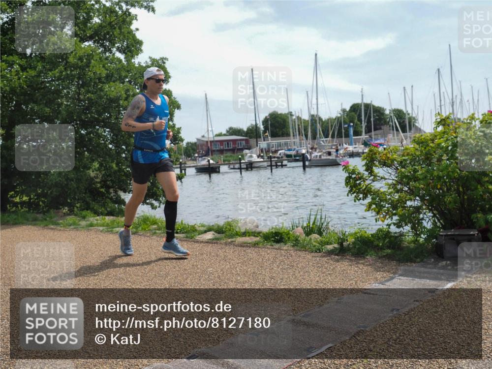22.06.2025 - Viking Triathlon KatJ http://msf.ph/oto/8127180 22.06.2025 13:11:18 Laufen 135, 611 meine-sportfotos.de