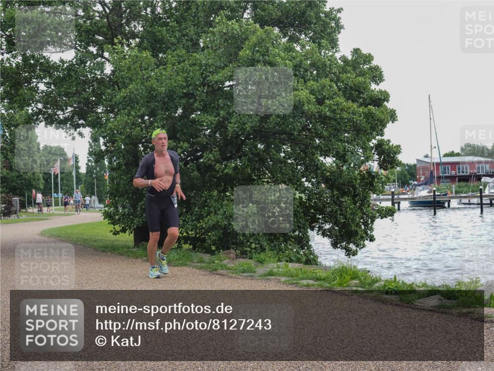 22.06.2025 - Viking Triathlon KatJ http://msf.ph/oto/8127243 22.06.2025 15:31:57 Laufen 372 meine-sportfotos.de