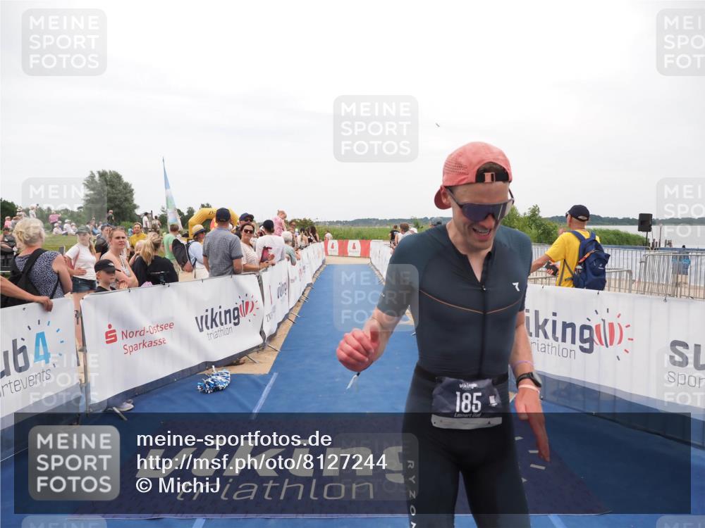 22.06.2025 - Viking Triathlon MichiJ http://msf.ph/oto/8127244 22.06.2025 15:24:28 Ziel 185 meine-sportfotos.de