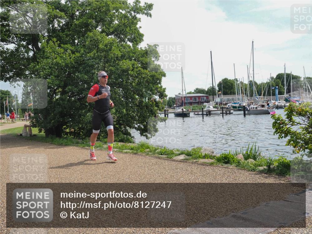 22.06.2025 - Viking Triathlon KatJ http://msf.ph/oto/8127247 22.06.2025 13:11:31 Laufen 491 meine-sportfotos.de