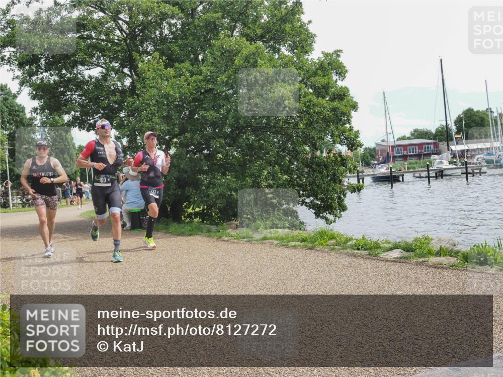 22.06.2025 - Viking Triathlon KatJ http://msf.ph/oto/8127272 22.06.2025 13:48:57 Laufen 100, 317, 451 meine-sportfotos.de