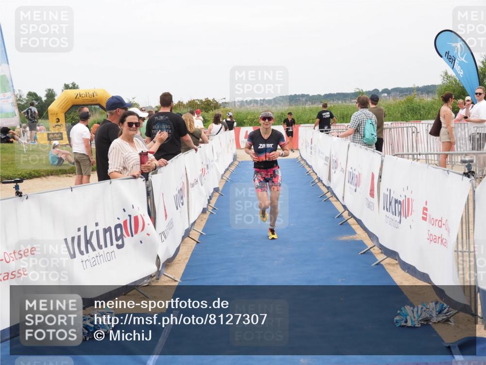 22.06.2025 - Viking Triathlon MichiJ http://msf.ph/oto/8127307 22.06.2025 15:18:58 Ziel  meine-sportfotos.de