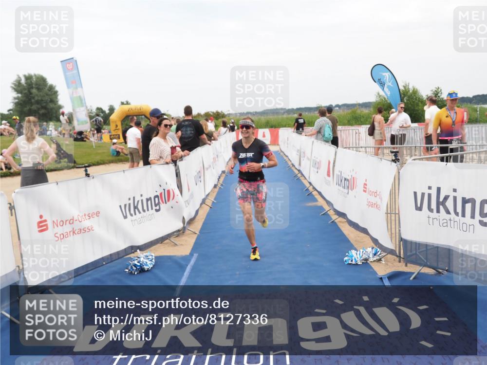 22.06.2025 - Viking Triathlon MichiJ http://msf.ph/oto/8127336 22.06.2025 15:18:59 Ziel  meine-sportfotos.de